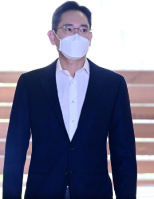 유럽 출장 떠나는 이재용 삼성전자 부회장