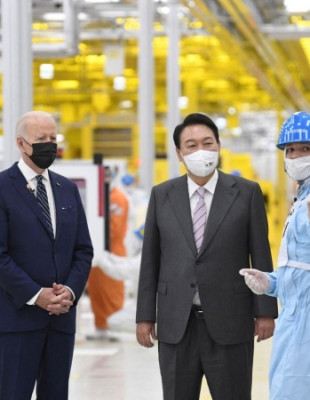 U.S. President Joe Biden visits a Samsung Electronic Campus in Pyeongtaek